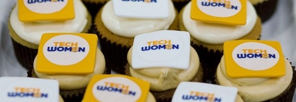 Cupcakes with TechWomen logo