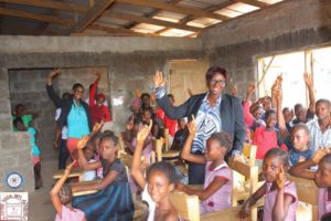 STEM Women members Isata Saccoh and Vanessa Boyle visit Living Rock International Academy to teach young students about STEM.